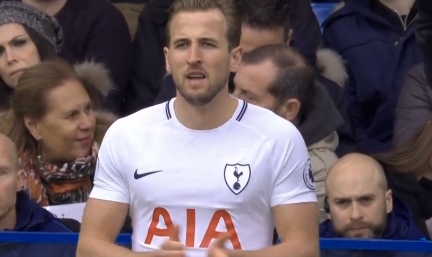 与传统阵容 与传统阵容