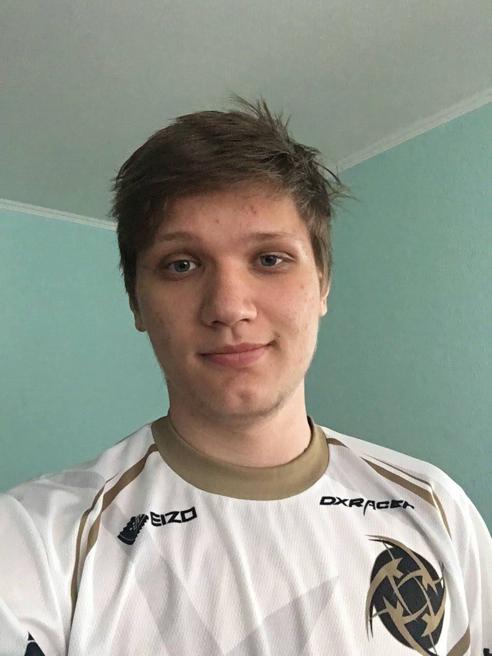 契奇的第一 契奇的第一